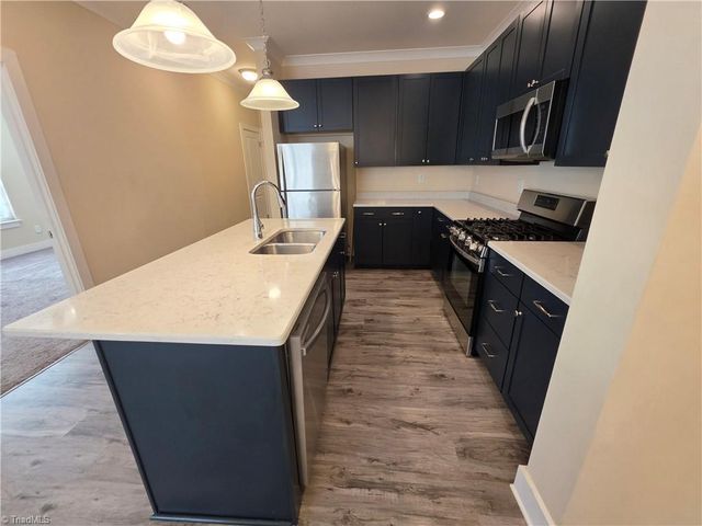 1751 Eastfall Street, Kernersville, NC 27284