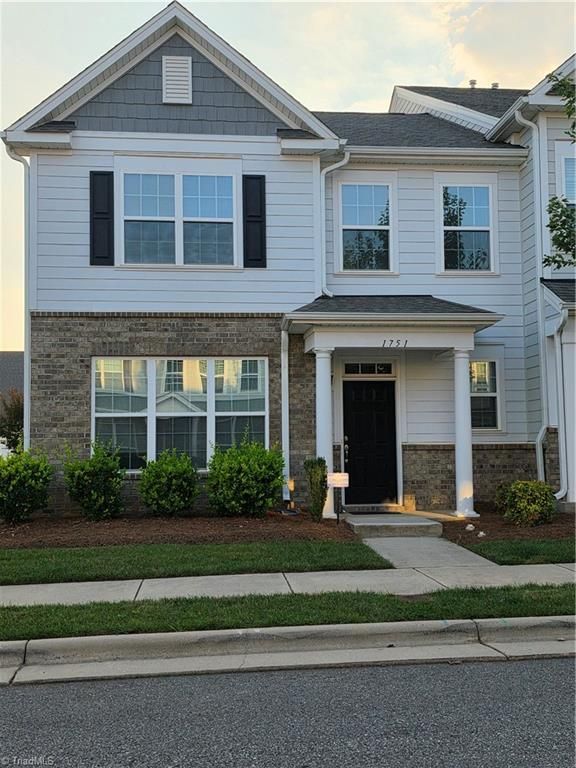 1751 Eastfall Street, Kernersville, NC 27284