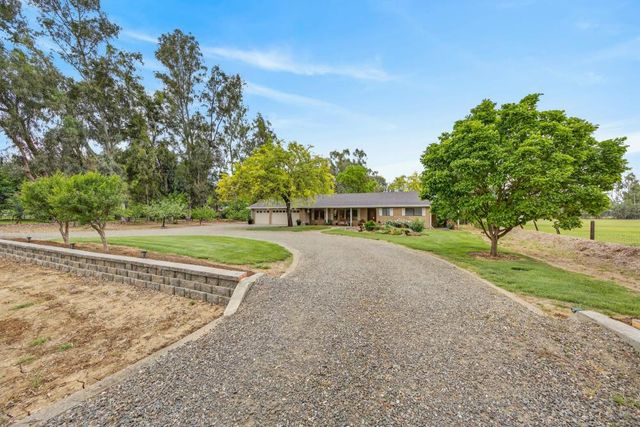 35670 Yellowstone Ave, Davis, CA 95616