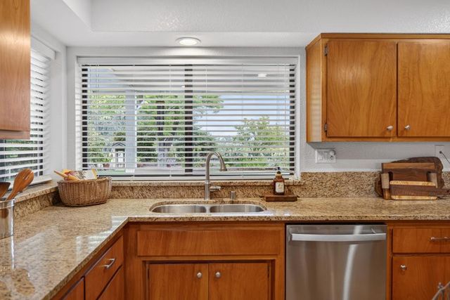 35670 Yellowstone Ave, Davis, CA 95616