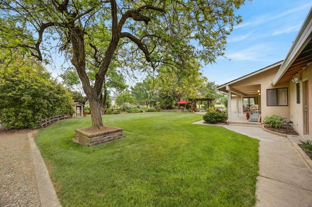 35670 Yellowstone Ave, Davis, CA 95616