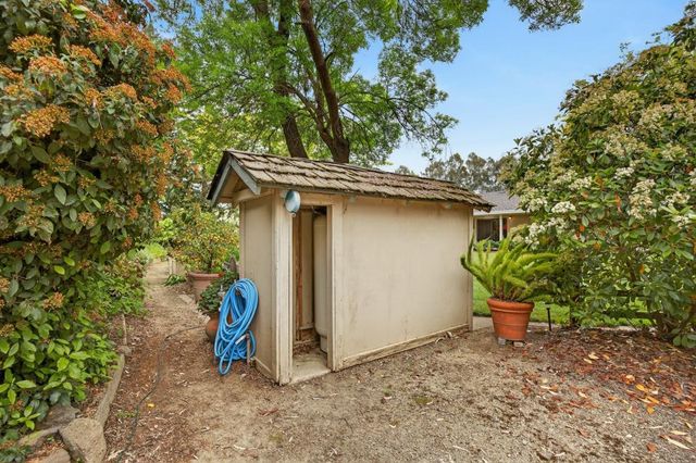 35670 Yellowstone Ave, Davis, CA 95616