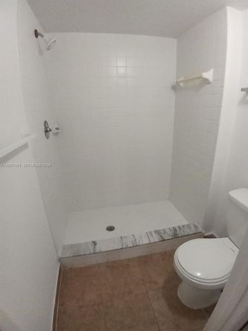 9999 Summerbreeze Dr 504, Sunrise, FL 33322