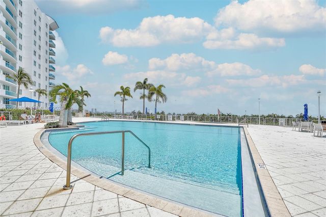 7900 Harbor Island Drive 610, North Bay Village, FL 33141