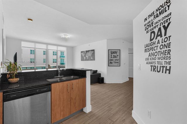 7900 Harbor Island Drive 610, North Bay Village, FL 33141