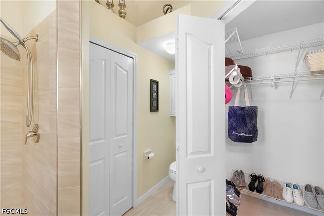 8009 San Vista CIR, Naples, FL 34109