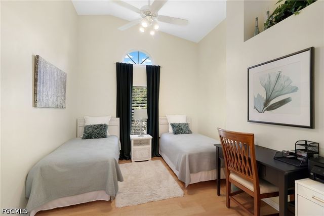 8009 San Vista CIR, Naples, FL 34109