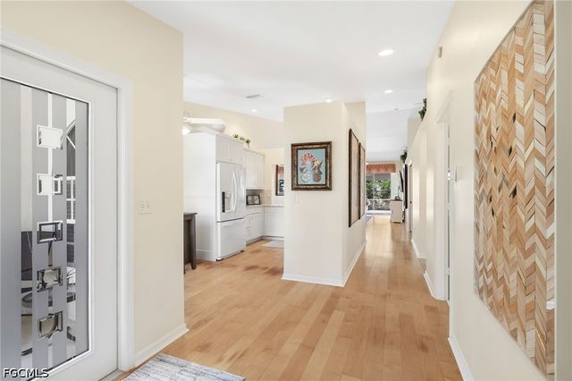 8009 San Vista CIR, Naples, FL 34109