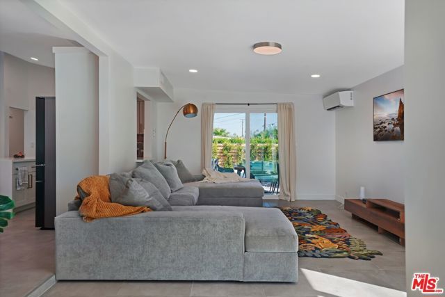 3841 E Camino Parocela, Palm Springs, CA 92264