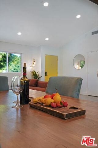 3841 E Camino Parocela, Palm Springs, CA 92264