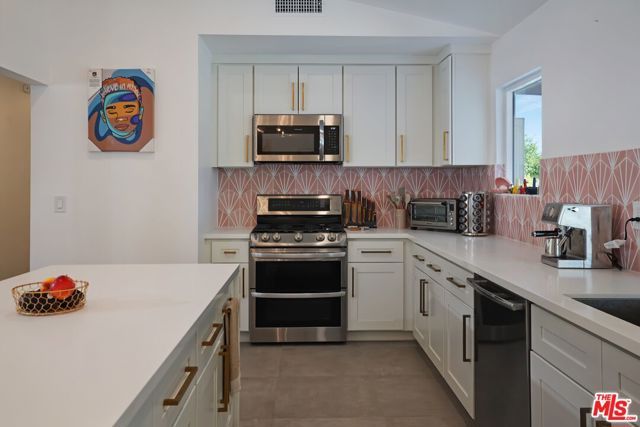 3841 E Camino Parocela, Palm Springs, CA 92264