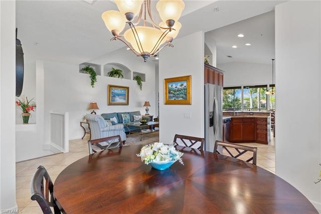 6693 Alden Woods CIR 202, Naples, FL 34113