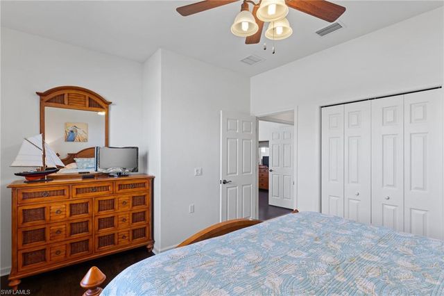 6693 Alden Woods CIR 202, Naples, FL 34113