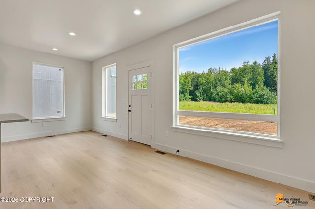 13841 E Doc McKinley Avenue, Palmer, AK 99645