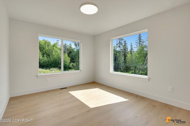13841 E Doc McKinley Avenue, Palmer, AK 99645