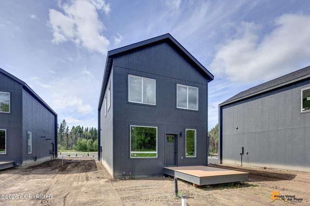 13841 E Doc McKinley Avenue, Palmer, AK 99645