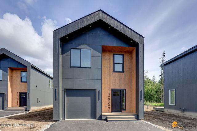 13841 E Doc McKinley Avenue, Palmer, AK 99645