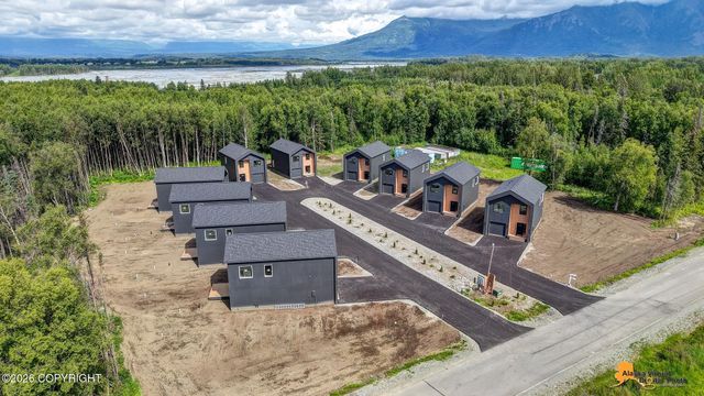 13841 E Doc McKinley Avenue, Palmer, AK 99645