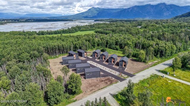 13841 E Doc McKinley Avenue, Palmer, AK 99645