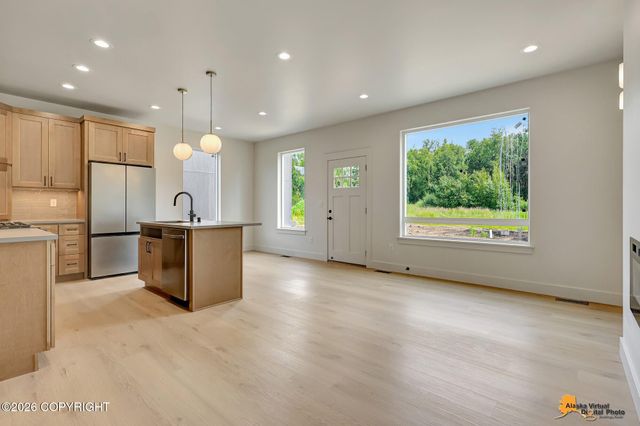 13841 E Doc McKinley Avenue, Palmer, AK 99645