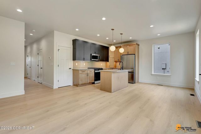 13841 E Doc McKinley Avenue, Palmer, AK 99645