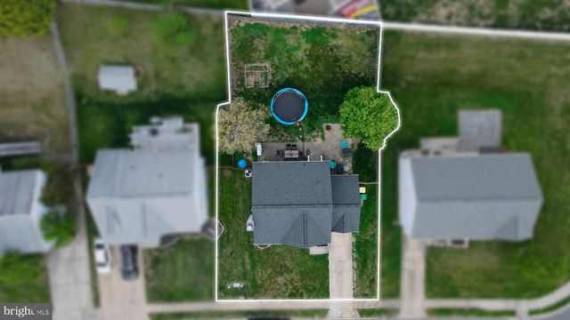 3 BIRCHGROVE RD, Newark, DE 19702