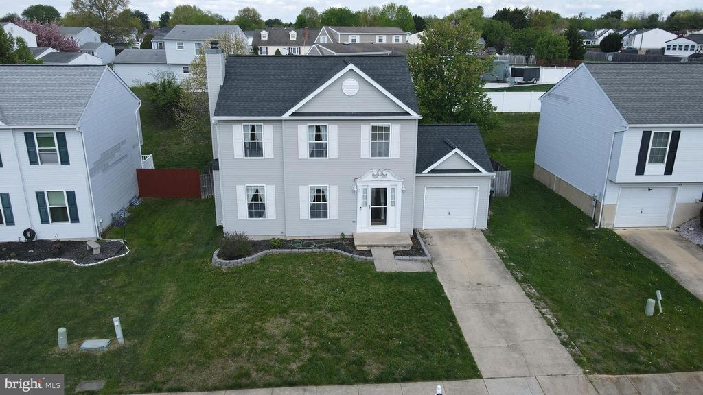 3 BIRCHGROVE RD, Newark, DE 19702