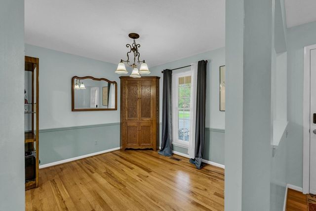 595 Laurel Park Cir, Cookeville, TN 38501