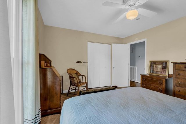 595 Laurel Park Cir, Cookeville, TN 38501