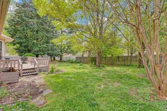 595 Laurel Park Cir, Cookeville, TN 38501