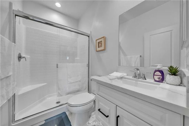527 W Victor Ave, Anaheim, CA 92801