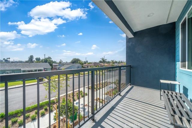 527 W Victor Ave, Anaheim, CA 92801