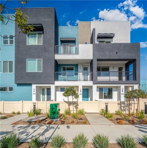 527 W Victor Ave, Anaheim, CA 92801