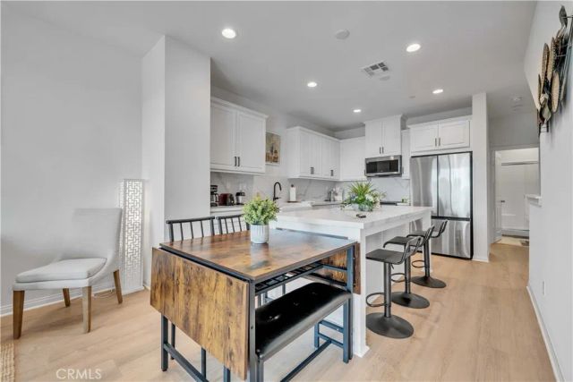 527 W Victor Ave, Anaheim, CA 92801