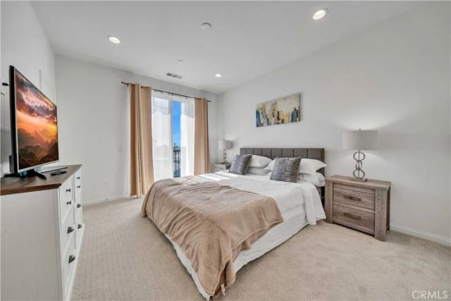 527 W Victor Ave, Anaheim, CA 92801