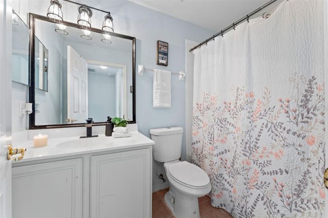 2440 RETREAT VIEW CIRCLE, Sanford, FL 32771