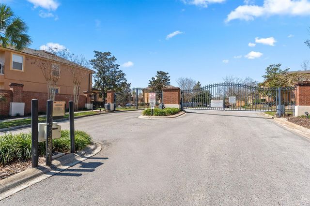 2440 RETREAT VIEW CIRCLE, Sanford, FL 32771