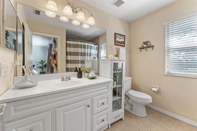 2440 RETREAT VIEW CIRCLE, Sanford, FL 32771