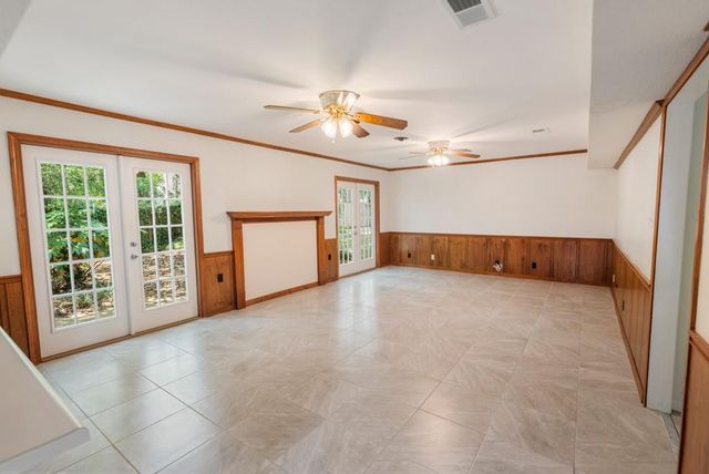 902 Pinemont Drive, Mobile, AL 36609