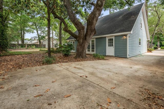 902 Pinemont Drive, Mobile, AL 36609