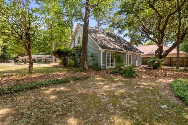 902 Pinemont Drive, Mobile, AL 36609
