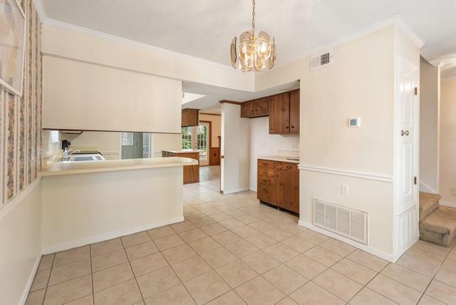 902 Pinemont Drive, Mobile, AL 36609