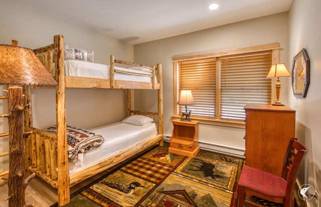 2 Scenic View Dr., Lake Placid, NY 12946