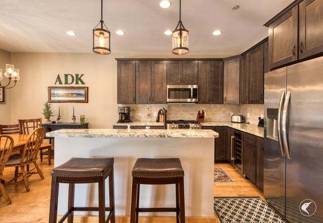 2 Scenic View Dr., Lake Placid, NY 12946