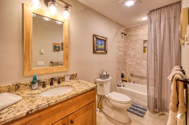 2 Scenic View Dr., Lake Placid, NY 12946