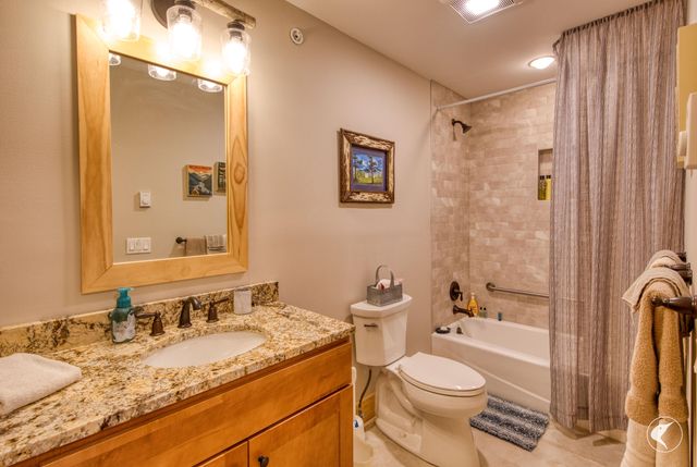 2 Scenic View Dr., Lake Placid, NY 12946