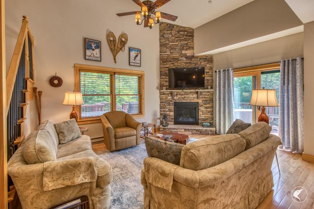 2 Scenic View Dr., Lake Placid, NY 12946