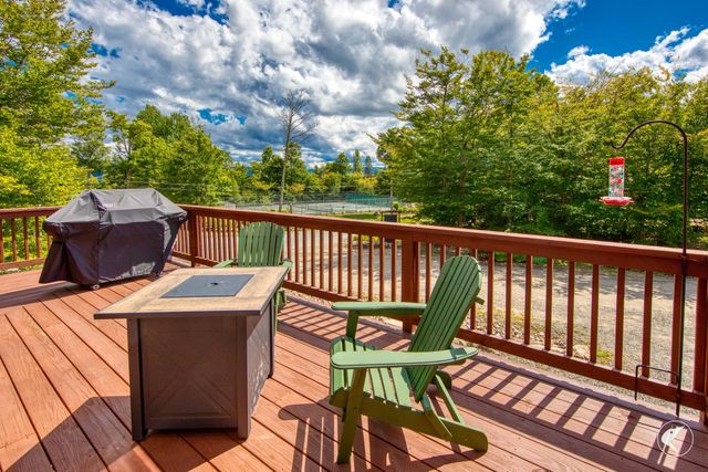 2 Scenic View Dr., Lake Placid, NY 12946