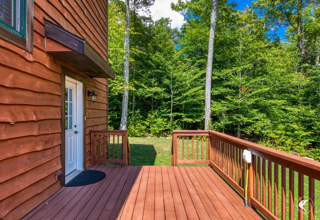 2 Scenic View Dr., Lake Placid, NY 12946