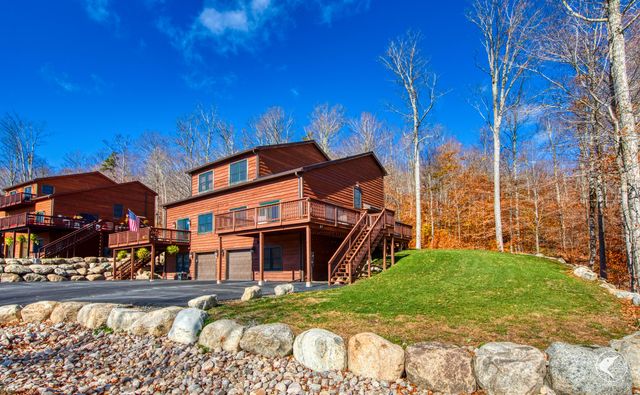 2 Scenic View Dr., Lake Placid, NY 12946